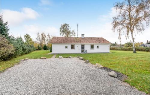 Amazing Home In Væggerløse With Sauna