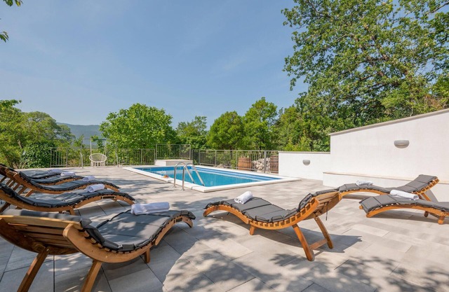 Increíble casa en Vrgorac con WiFi