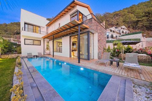 Amazing Luxurious Villa Bali Faralya by Luxury Group