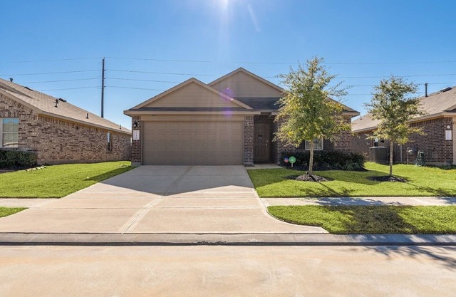 Amazing & Modern 3BR, 2BA Home near IAH, DT
