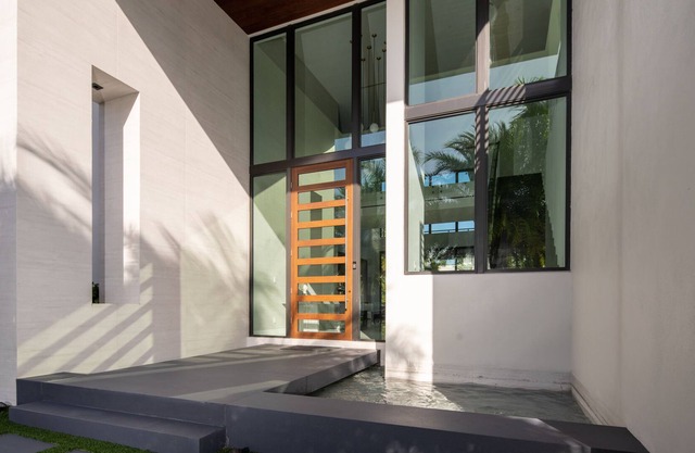 Amazing, modern, brand new villa on the water.