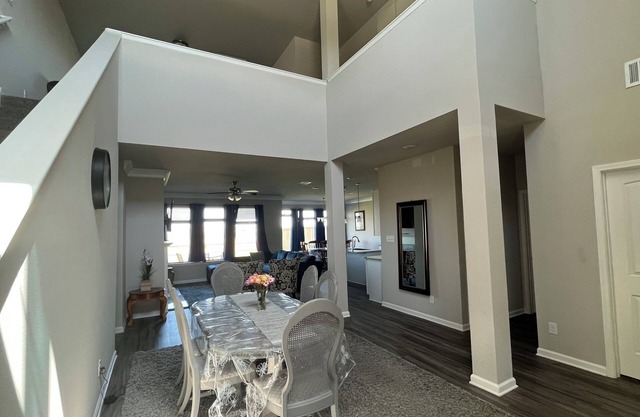 Amazing new house in an incredible community surrounded by lakes