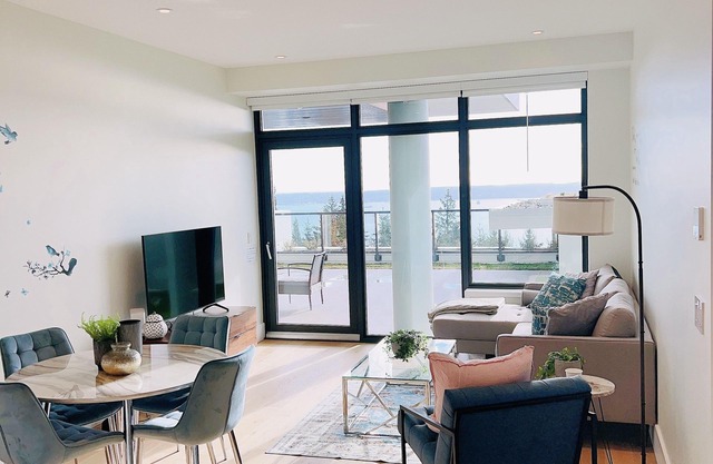 amazing Ocean view , Two bed room new luxury Condo West Van