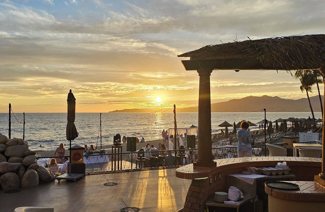Amazing Ocean View Studio at Villas del Palmar Flamingos