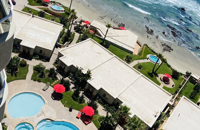 Amazing oceanfront condo 2bed/2br on the 10th floor at La Jolla Del Mar Rosarito