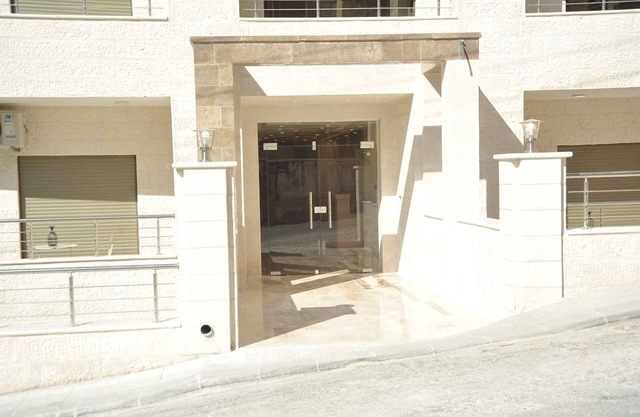 Amazing one Bedroom Apartment in Amman,elwebdah 8
