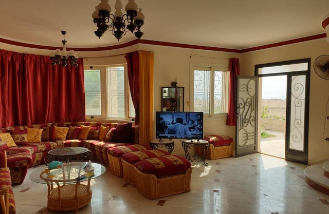 Amazing Sea View Villa @ Ras Sadr