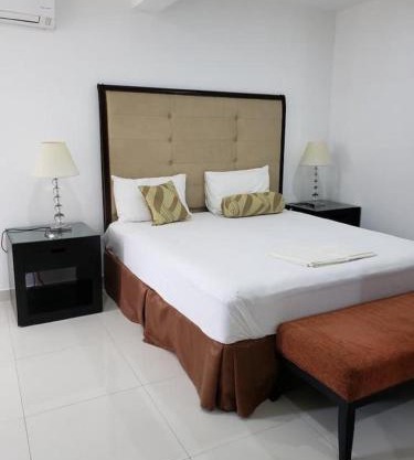 Amazinn suites Hotel