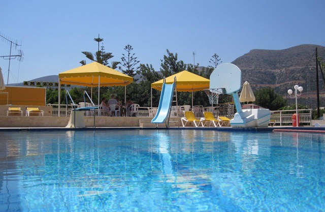 Amazones Villas Apartments