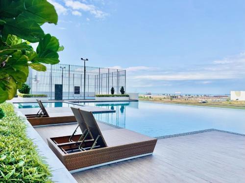 Amber Cove Impression City By Alviv Management I I 6-9pax I 5minsKlebang I JonkerSt