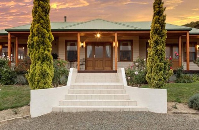 Ambience on Huon B&B