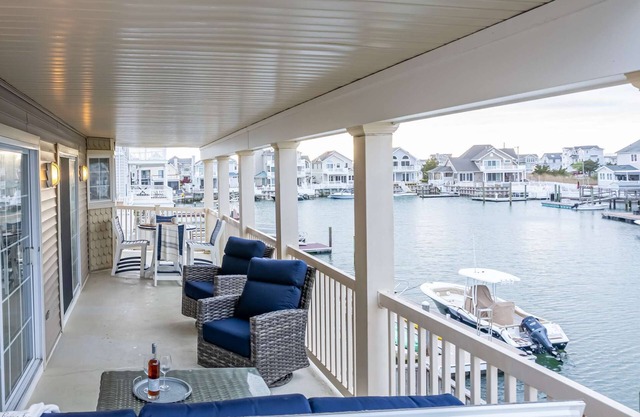 Amenities Galore! Spacious, Updated Bay Front Beauty