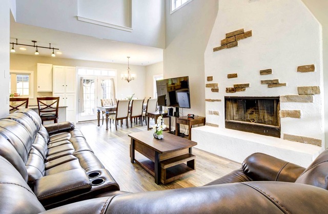 Amenity-Packed Raleigh Home w/ Hot Tub!