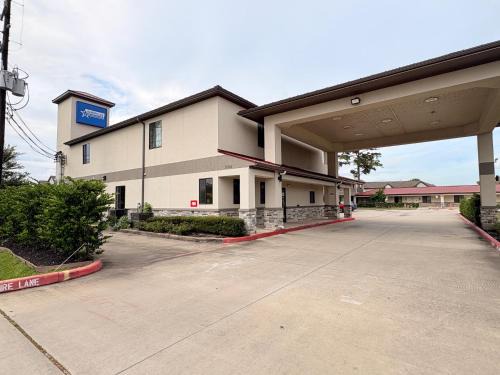 Americas Best Value Inn Houston Veterans Memorial