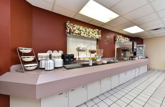 Americas Best Value Inn & Suites Morrow Atlanta