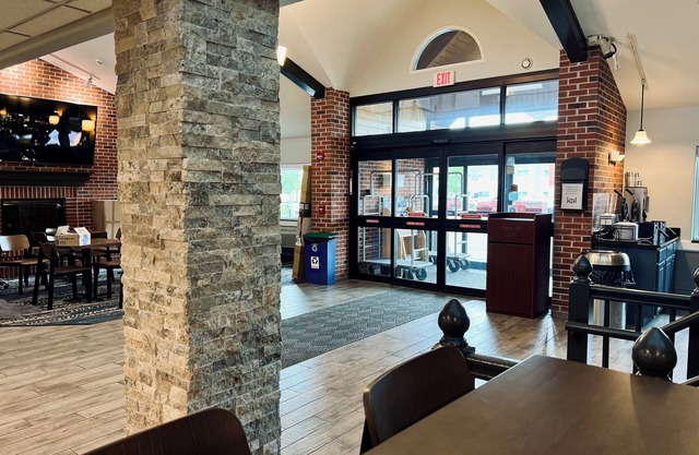 AmericInn by Wyndham Beaver Dam