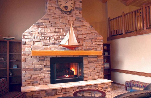 AmericInn by Wyndham Charlevoix