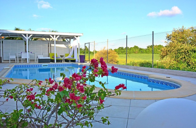cómoda villa de amatista, sal 9x4m piscina privada, cerca de las playas