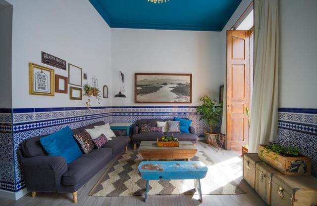 Aminta Home
