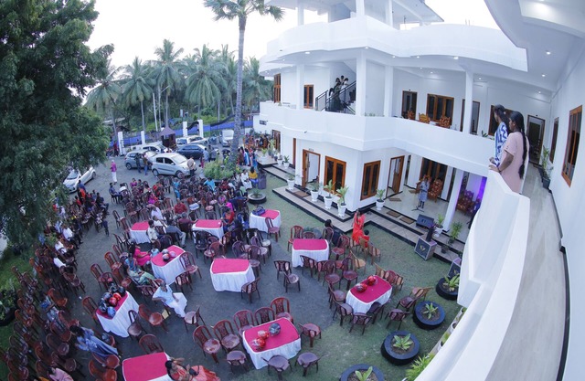 Amis hotel