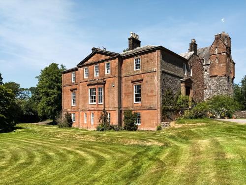 Amisfield Tower