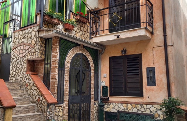 Amodio Apartments - Studio