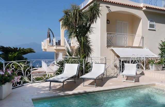 Villa Ado with Private Swimming Pool, Garden, Sea View and Parking