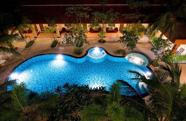 Ampan Resort