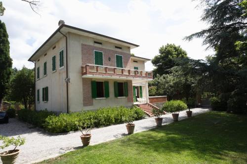 Ampia villa con parco a Sansepolcro