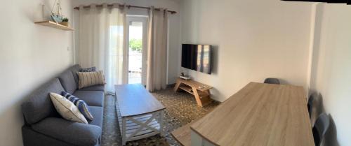Amplio apartamento cerca al mar