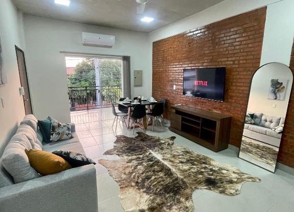 Amplio departamento a estrenar en Asunción, excelente ubicación