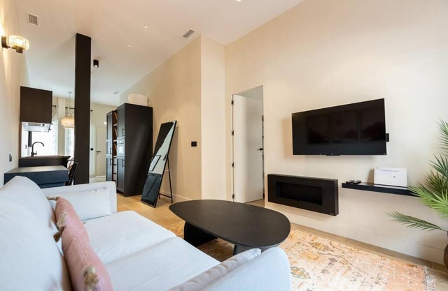 Amplio y cómodo apartamento cerca Plaza Castilla