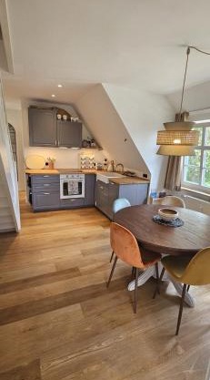 Amrum Lounge - Stilvolle Ferienwohnung mit Gartenidylle