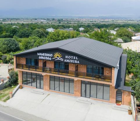 Amzeura hotel