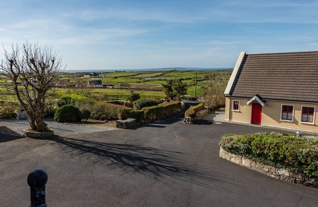 An atlantic view cottages that sleeps 6 guests in 3 bedrooms