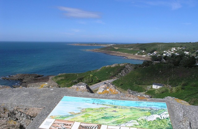Una vista panorámica excepcional del mar y la costa de Cotentin.