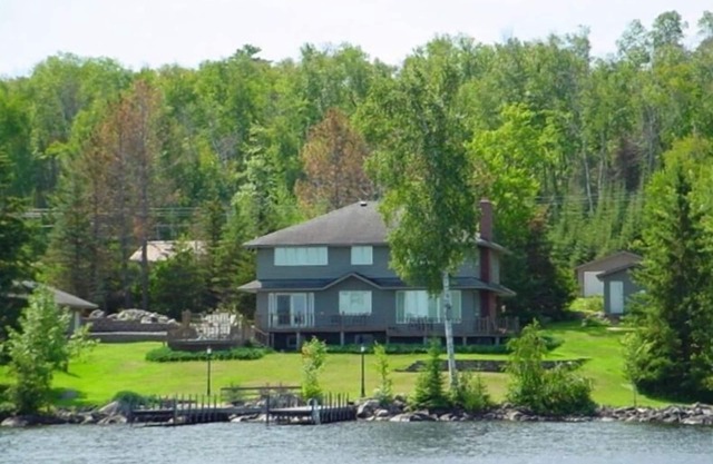 Una casa de lago indescriptible en Lake Vermilion Cook * ESPECIALES * ¡Correo electrónico para preguntar!