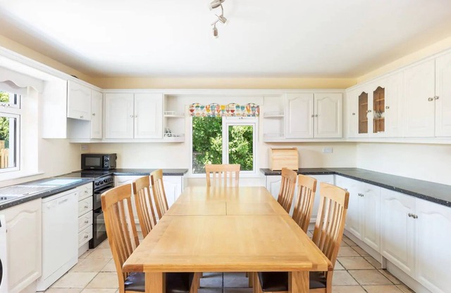 An Rua (500m to Lahinch Beach), An Rua - 15 min walk to Lahinch Golf Club