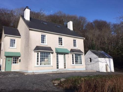 An Uaimh , superb 6 bedroom house.