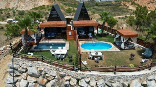 Anamur Deluxe Bungalows