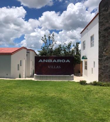 ANBAROA VILLAS