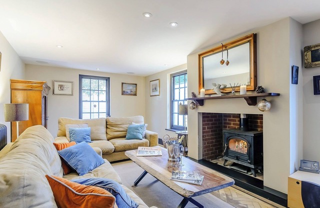 Anchor Light Cottage