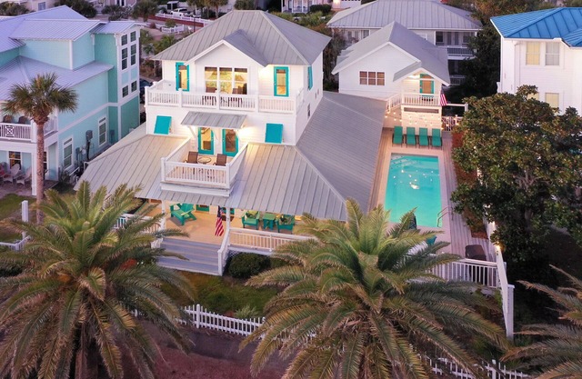 Anchor Pointe - Casa principal + casa de huéspedes, vistas al golfo, sala de juegos, piscina privada climatizada.