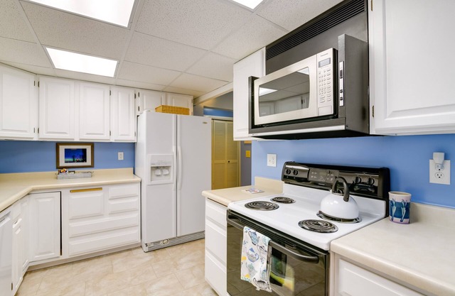 Anchorage Vacation Rental Near Coastal Trail!