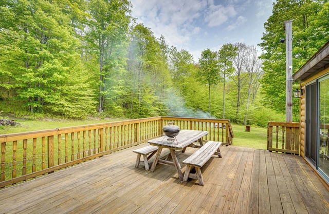 Andes Vacation Rental w/ Deck & Grill!