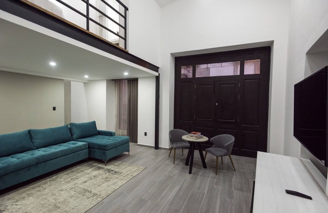 El Andy Master Suite
