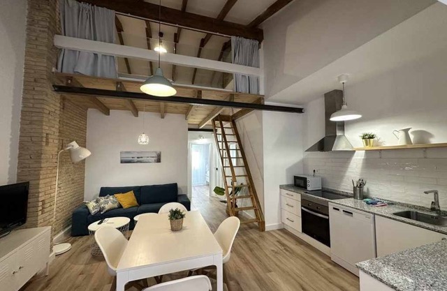 Anelsa APT 3. Descubre Valencia Y SUS Playas