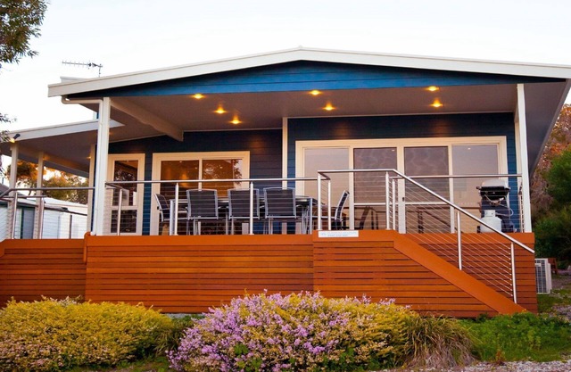 Angasi is one of Coffin Bay's premium properties in a very sought after location