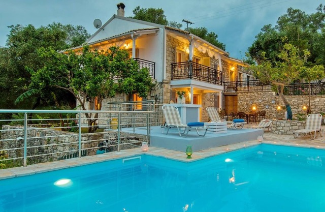 Angelina Villa - 4Br traditional Paxos villa