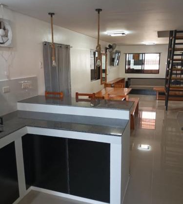 Angelito's Beach House 4 bedroom